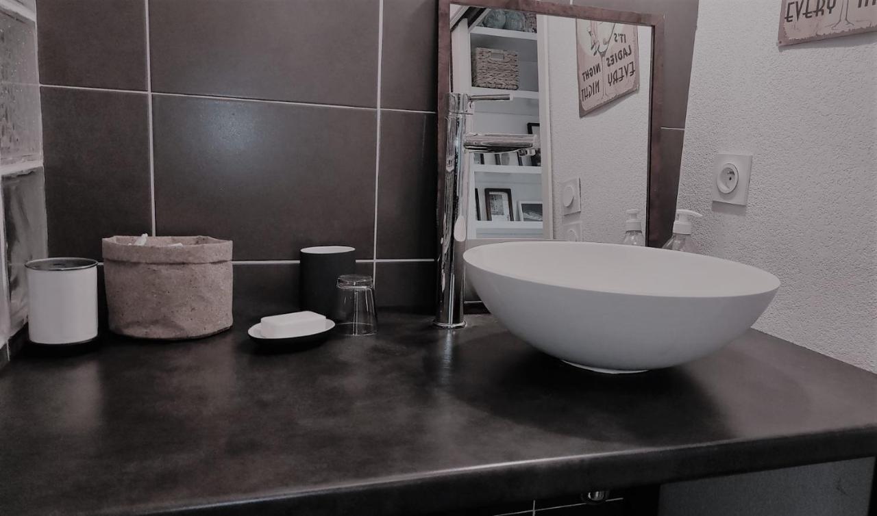 T2 Entre Ocean Et Montagnes*Jardin*Wifi Gratuit* Apartment Ustaritz Bagian luar foto